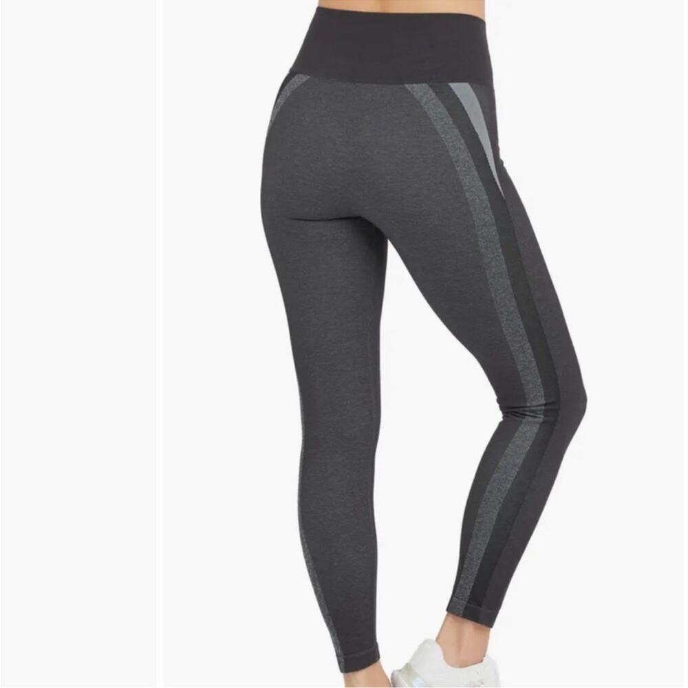 New SPANX Seamless Track Stripe Legging Gray Black Graphite Dust Womens sz L - Picture 2 of 8